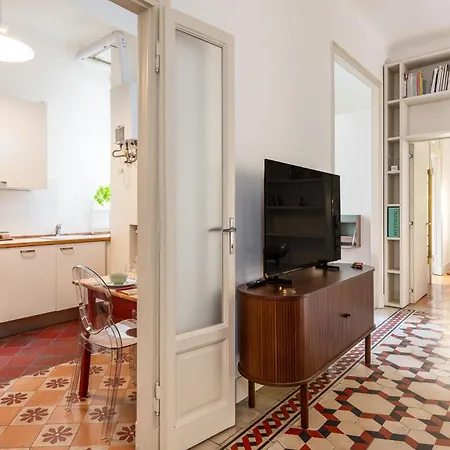 Apartamento Stylish Flat On The Navigli For 6 Milán