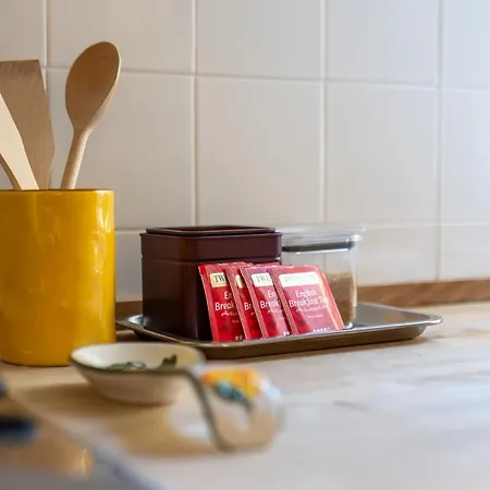 Apartamento Stylish Flat On The Navigli For 6 *